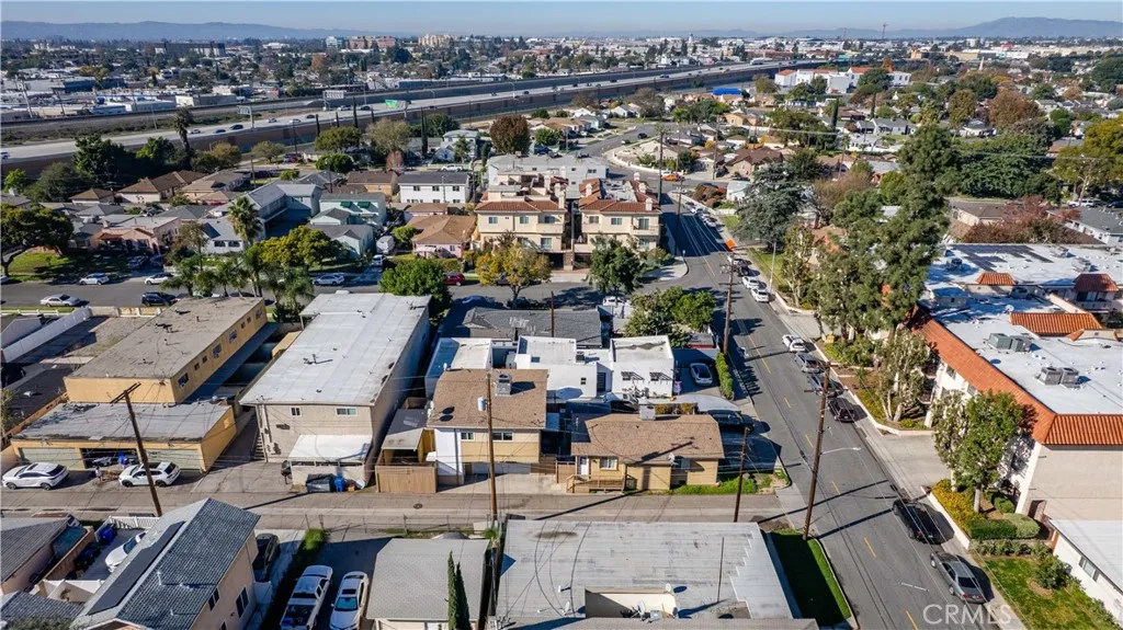 2014 Peyton Avenue, Burbank, California 91504 home-pic-23